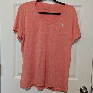Under Armour Women's Orange V-Neck Shirt XL